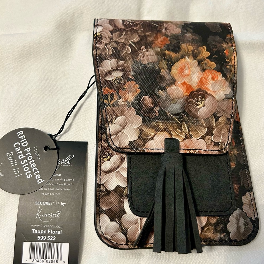 New crossbody travel bag